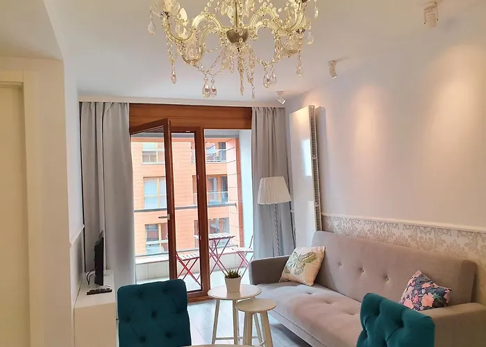 Aura XV Apartament Z Balkonem